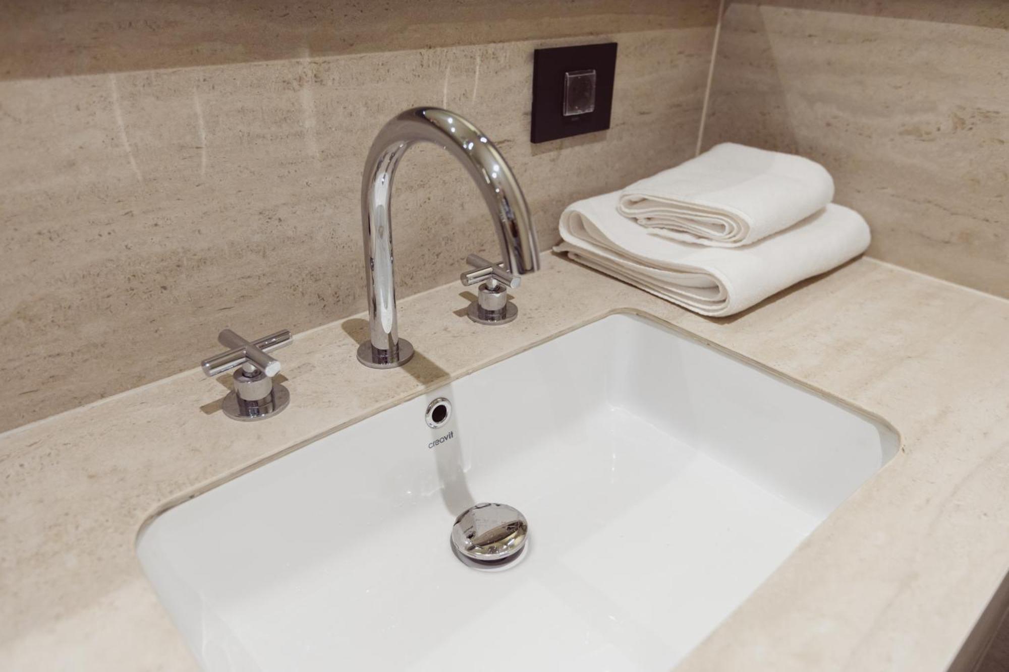 Aparthotel Craiova Dış mekan fotoğraf