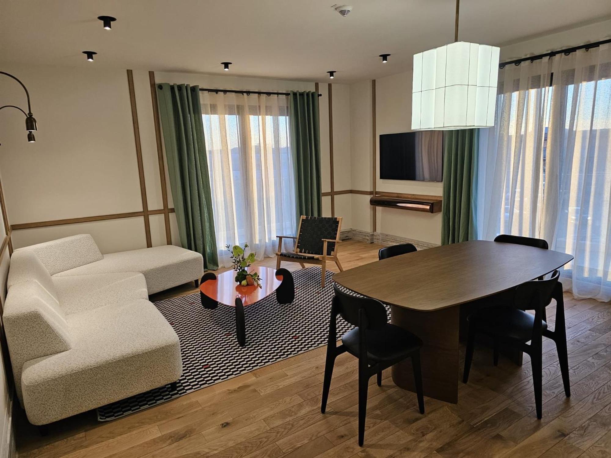 Aparthotel Craiova Dış mekan fotoğraf
